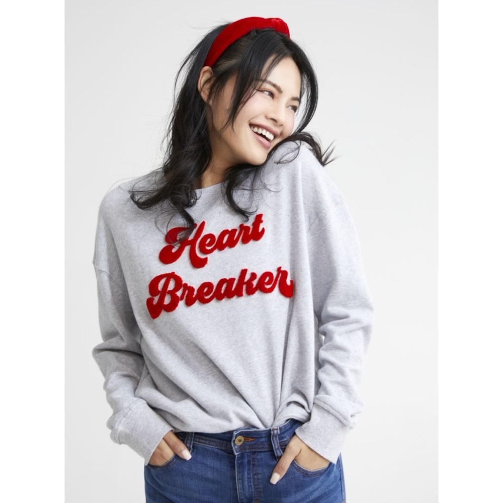 Shiraleah Sweatshirt XL Heart Breaker Oversized Gray